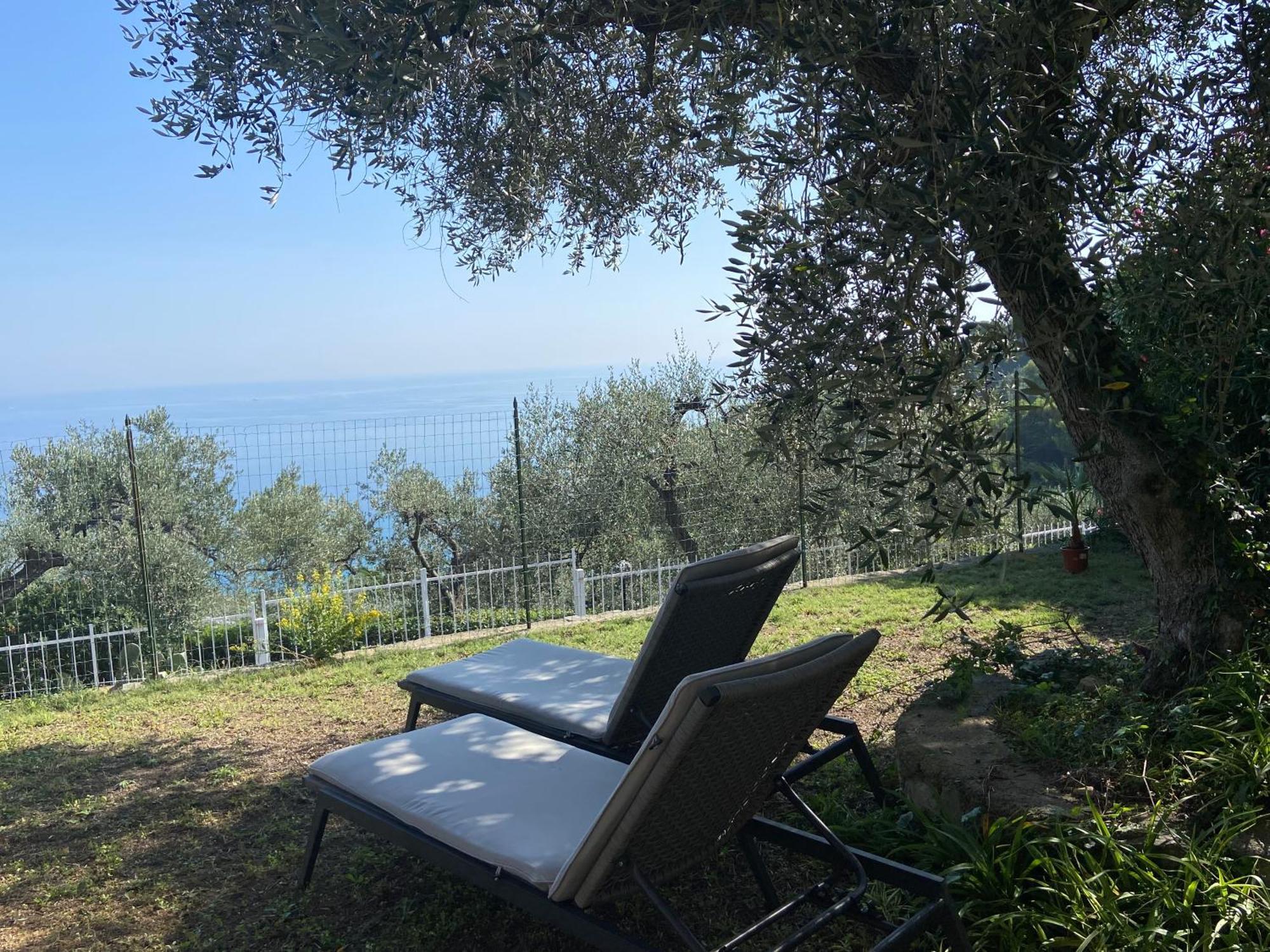 Ligurien Marina Dˋandora Ferienwohnung 100Qm Mit Meerblick Bagian luar foto